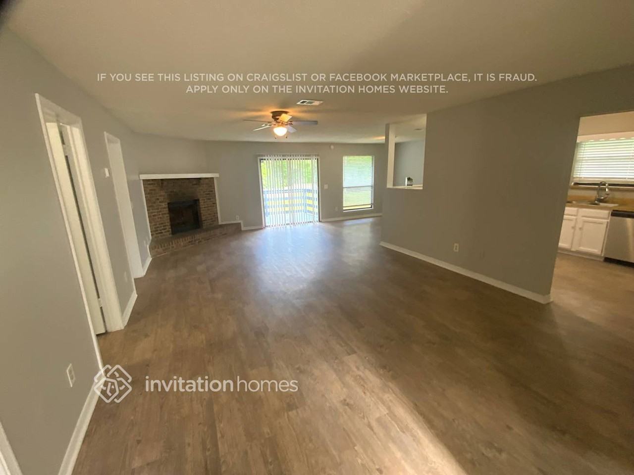 8404 Boysenberry Ln W - Photo 2 of 17