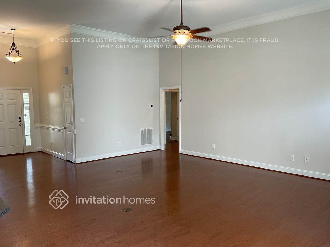 136 Elizabeth Hearth Rd - Photo 3 of 15