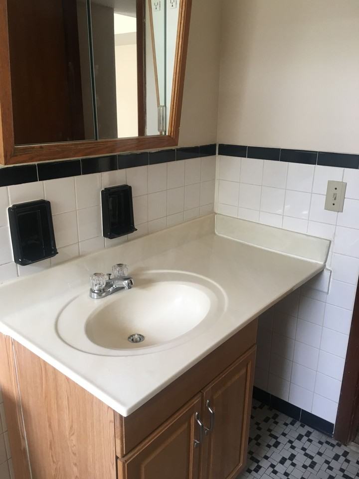 Keystone Court Apartments - Photo 6 of 34