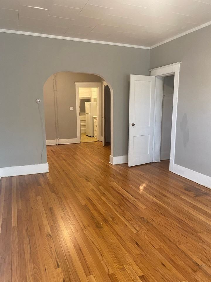 Dundee Park Apartments - Photo 6 of 33