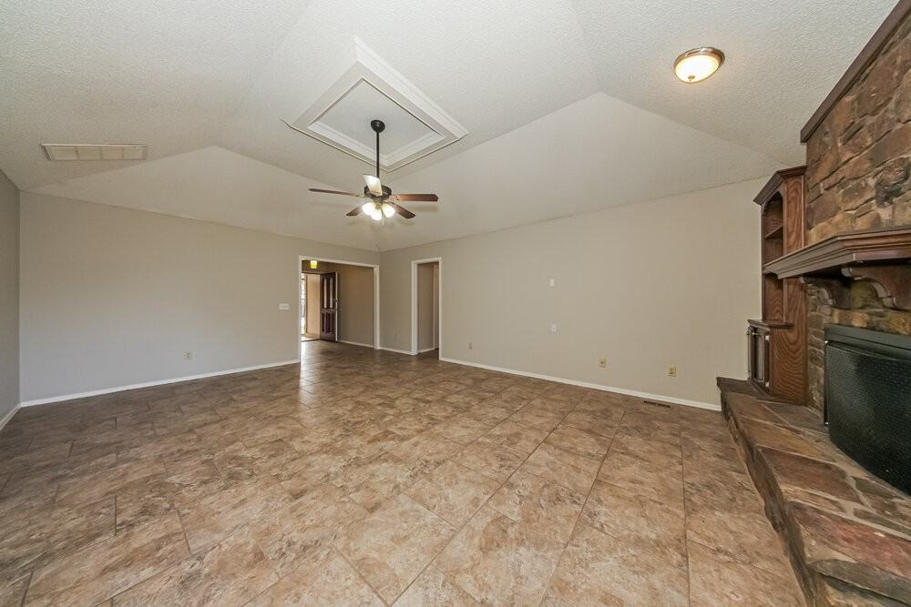 4109 Windward Way - Photo 3 of 16