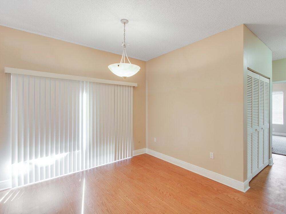 9216 Sw 213th Ln - Photo 4 of 20