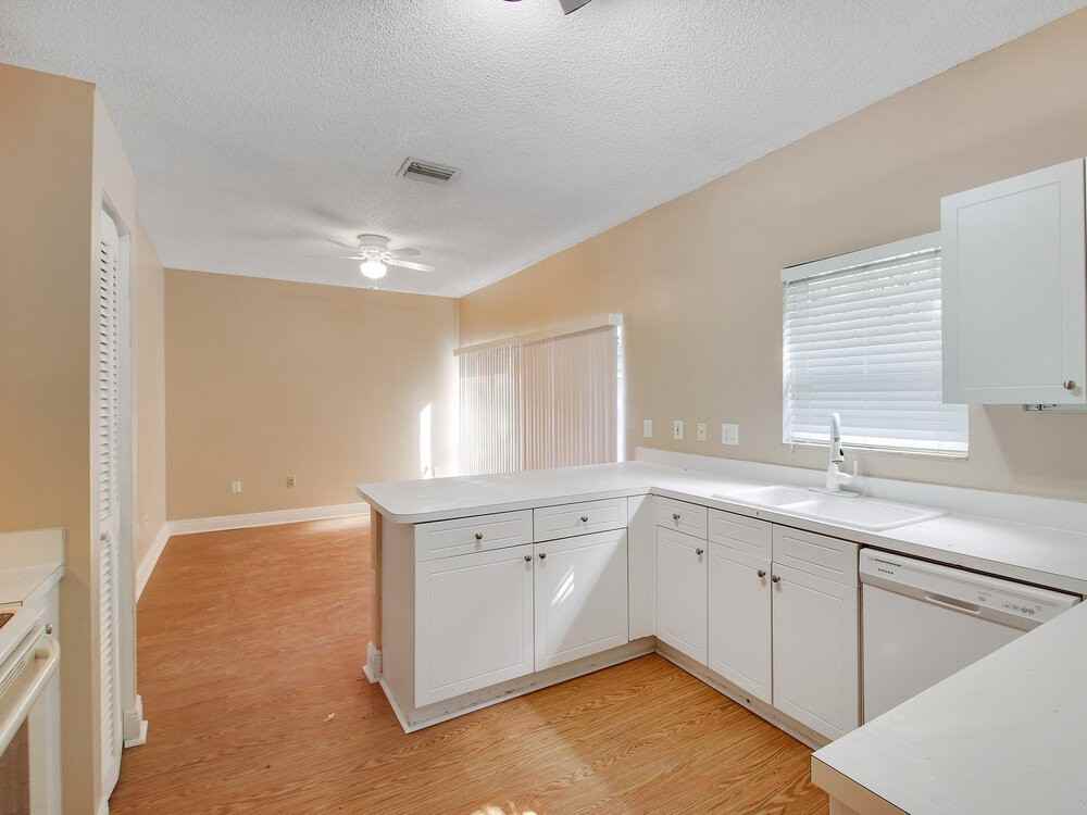 9216 Sw 213th Ln - Photo 6 of 20