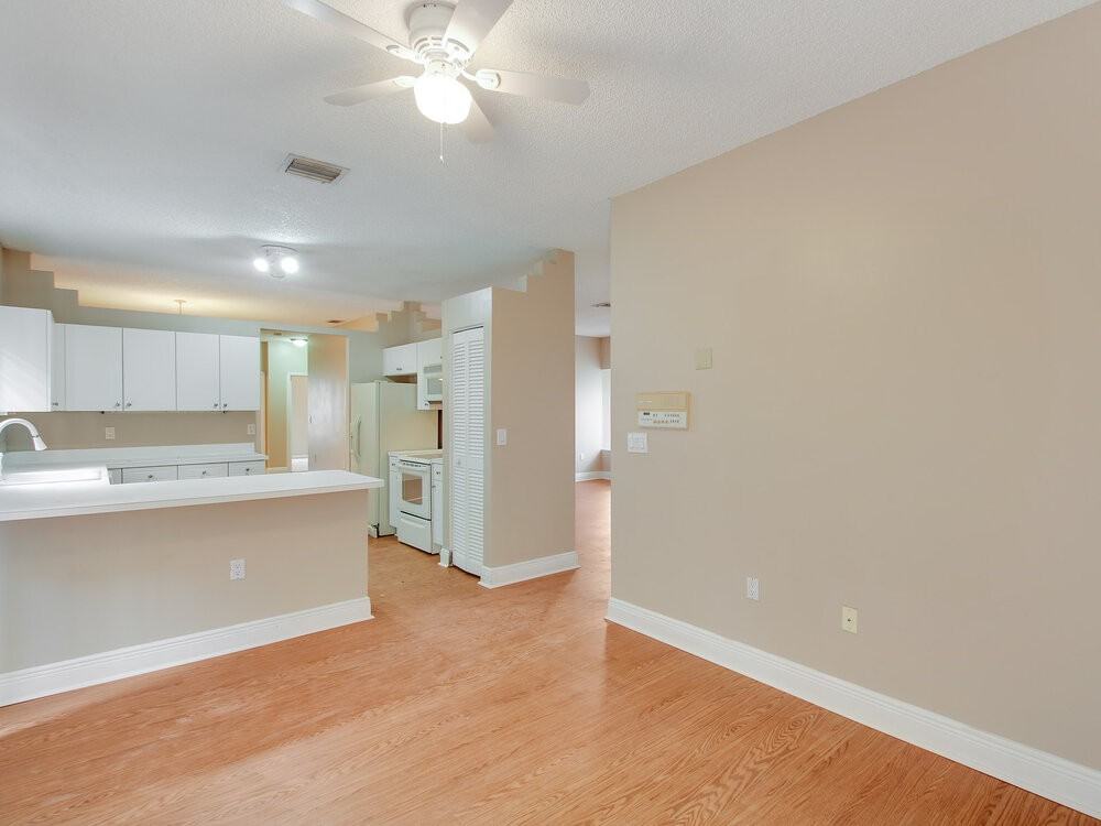 9216 Sw 213th Ln - Photo 7 of 20