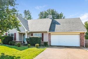 featured image of 4371 Shadow Ridge Dr