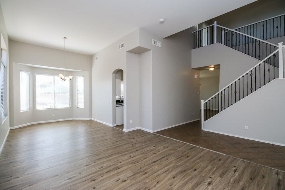 4091 E Carriage Way - Photo 7 of 17