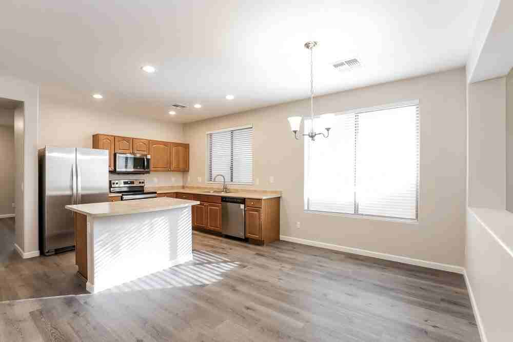 3117 W Saint Kateri Dr - Photo 5 of 16