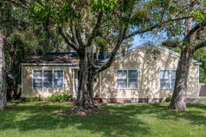 featured image of 4853 Riverdale Rd