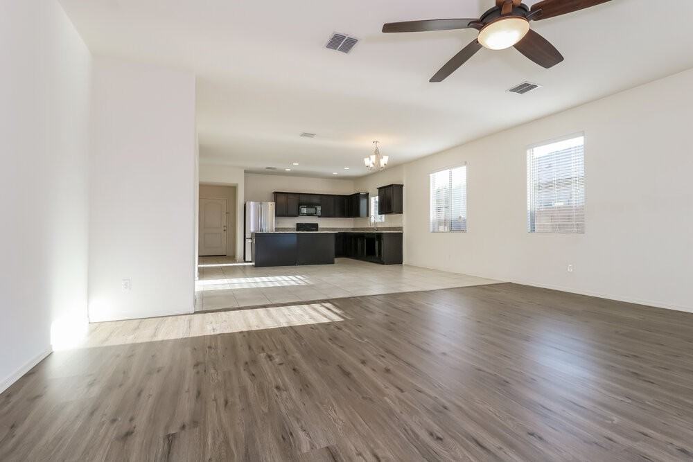 23807 W Chipman Rd - Photo 5 of 15