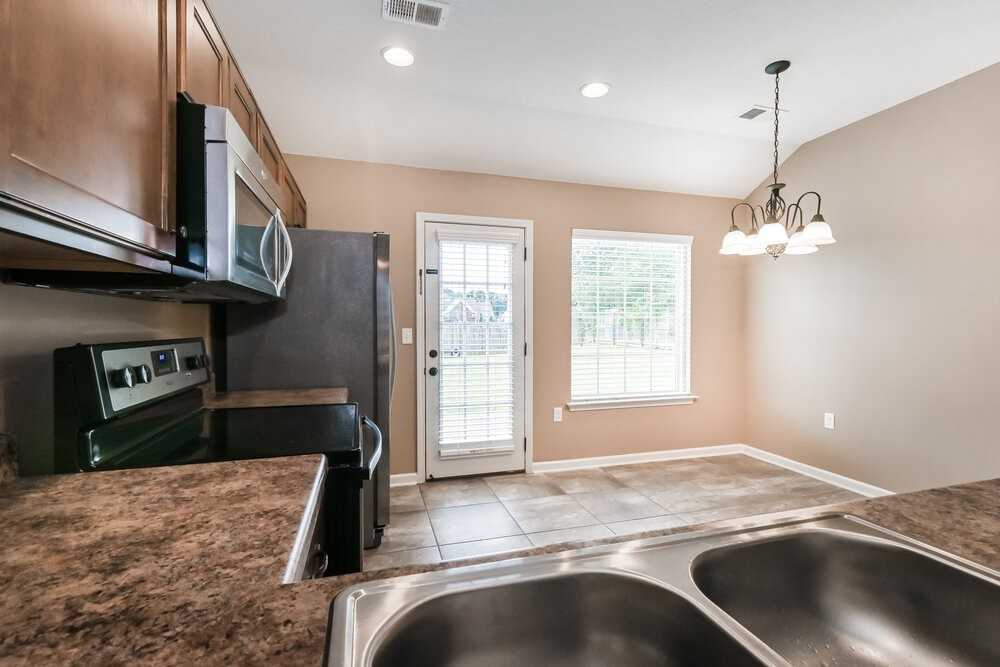 2687 Sapper Ln - Photo 7 of 17