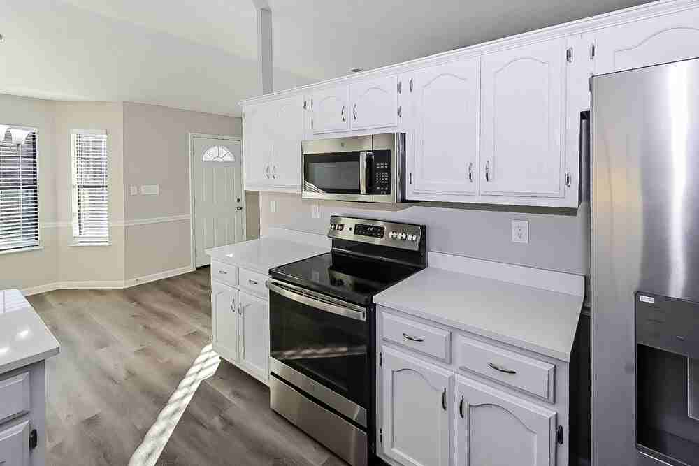 10873 E Ridge Dr - Photo 7 of 16