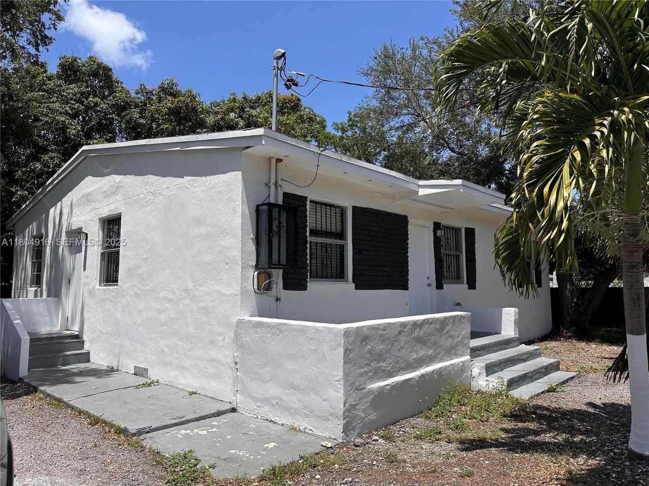 2335 Northwest 43rd Street #A - Photo 6 of 19