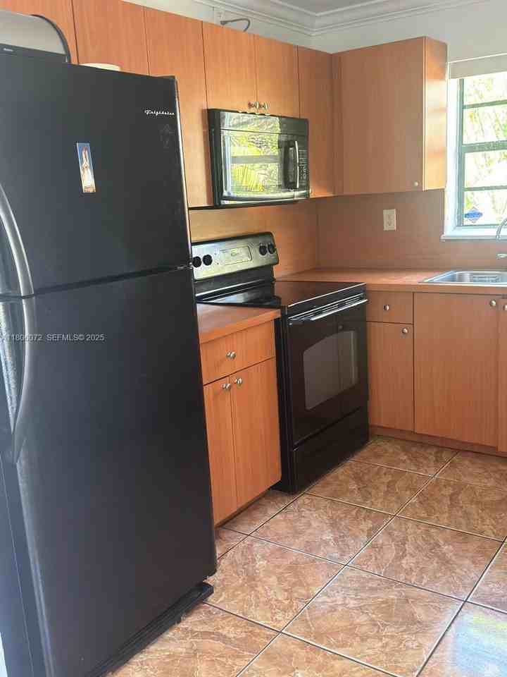 2801 Northwest 183rd Street #0 - Photo 5 of 20