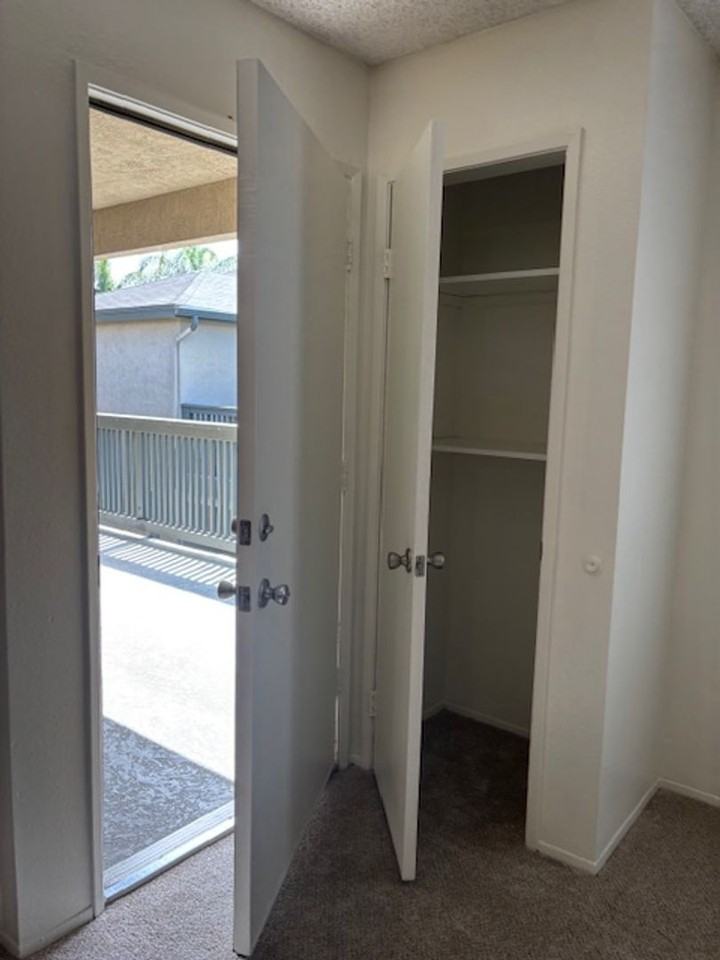 Vista Point Apartments - Photo 4 of 50