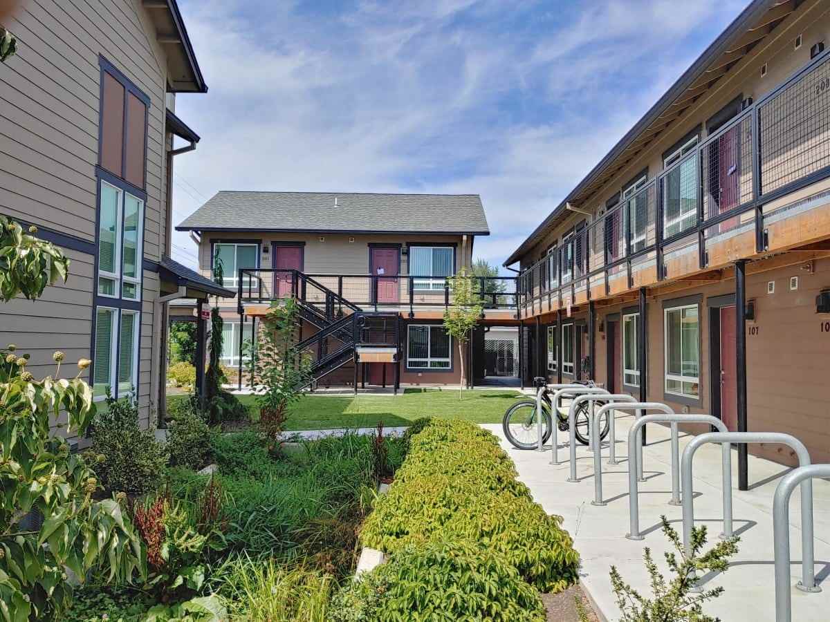 18th Street Apartments - Photo 3 of 12