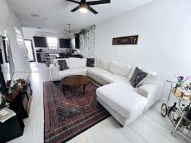 518 SouthWest 19th Way - Photo 1 of 1