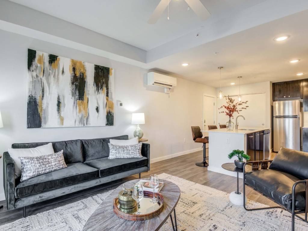 FLATZ 520 - Photo 3 of 29