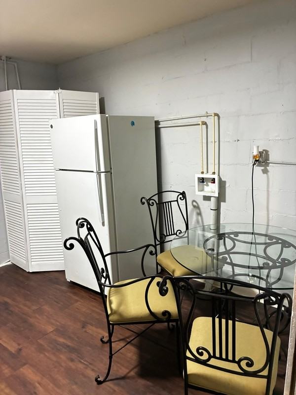 5210 Dodge Rd - Photo 4 of 11