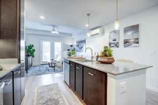 FLATZ 623 - Photo 1 of 1