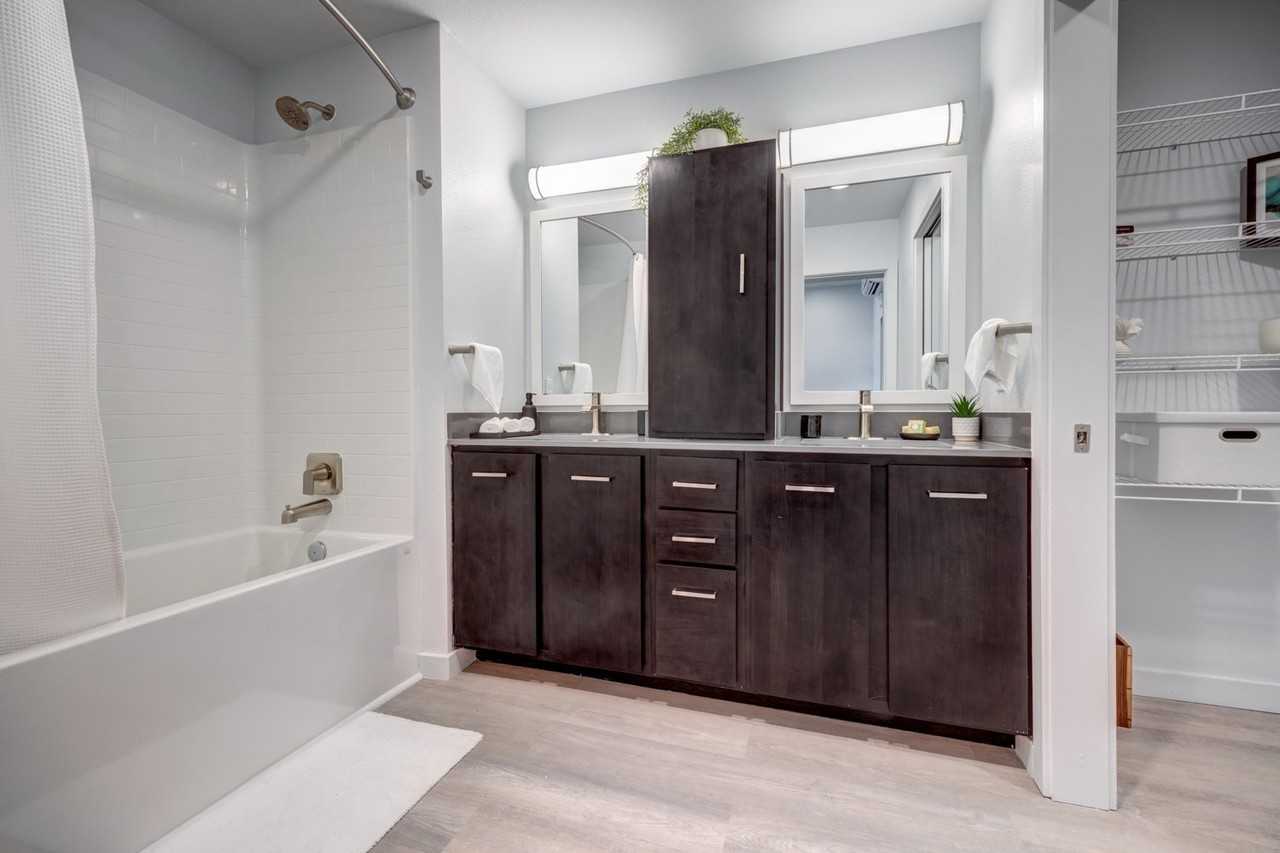 FLATZ 623 - Photo 4 of 21