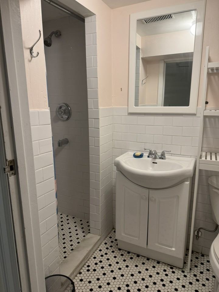 Carrick Ave - Photo 3 of 8