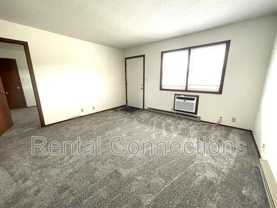 400 E College St ## E6 - Photo 1 of 1