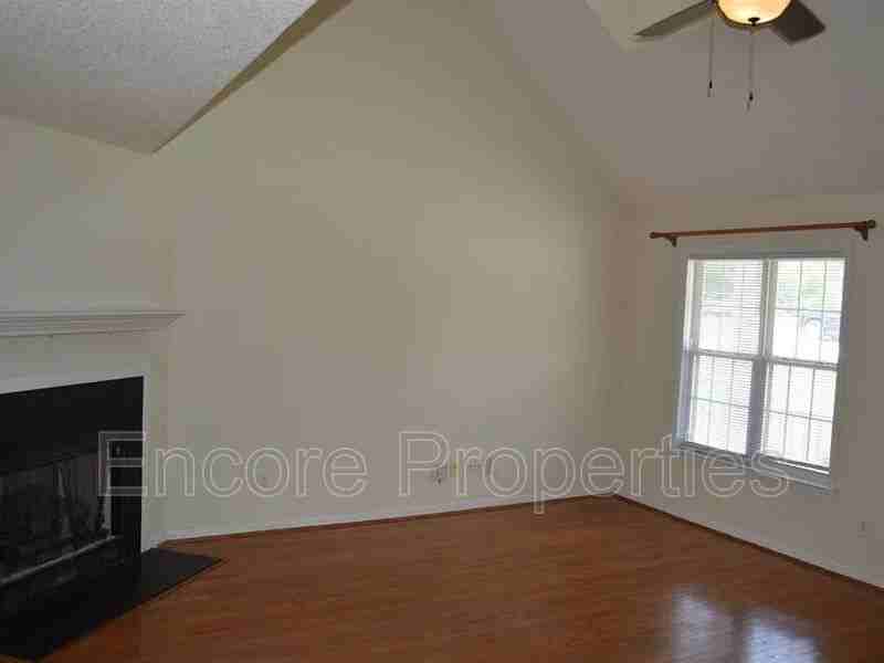 1961 Talamore Ct - Photo 4 of 7