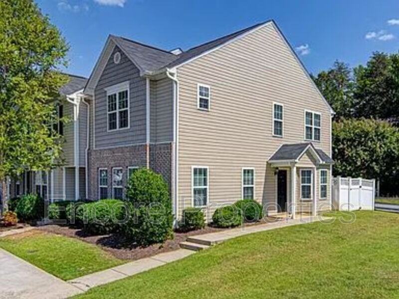 4293 Youngstown Dr - Photo 2 of 17