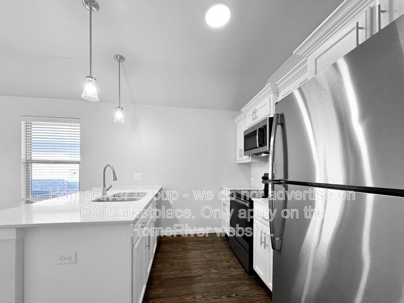 410 Vail Cir - Photo 5 of 25