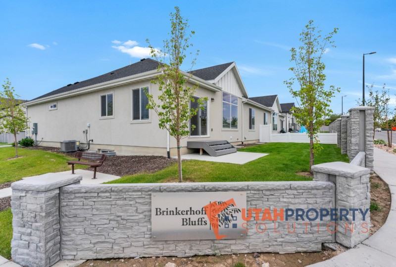 7632 S Waverly Hills Ln - Photo 2 of 23