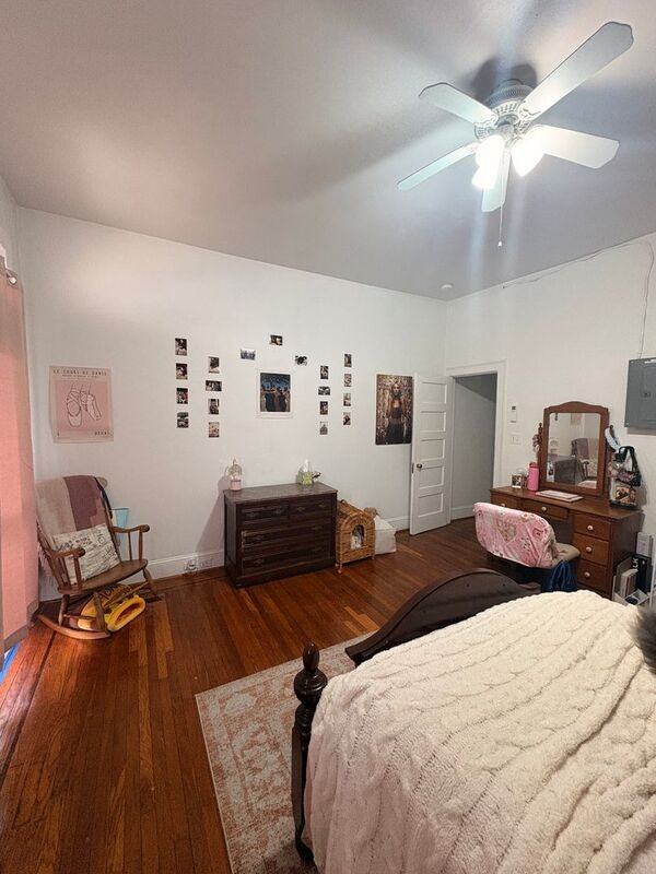 3025 N Calvert St #3027E2 - Photo 5 of 12