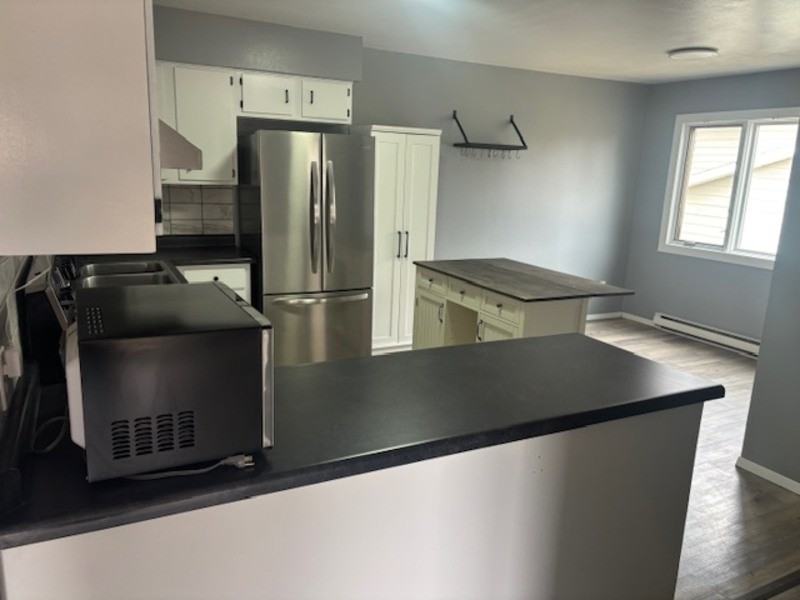 508 N Cambridge Dr - Photo 3 of 17