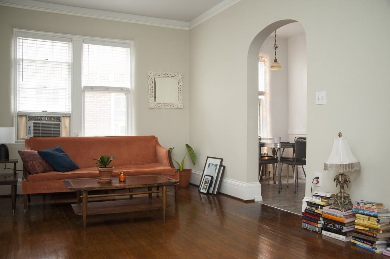 Gray Court Apartments - Photo 2 of 18