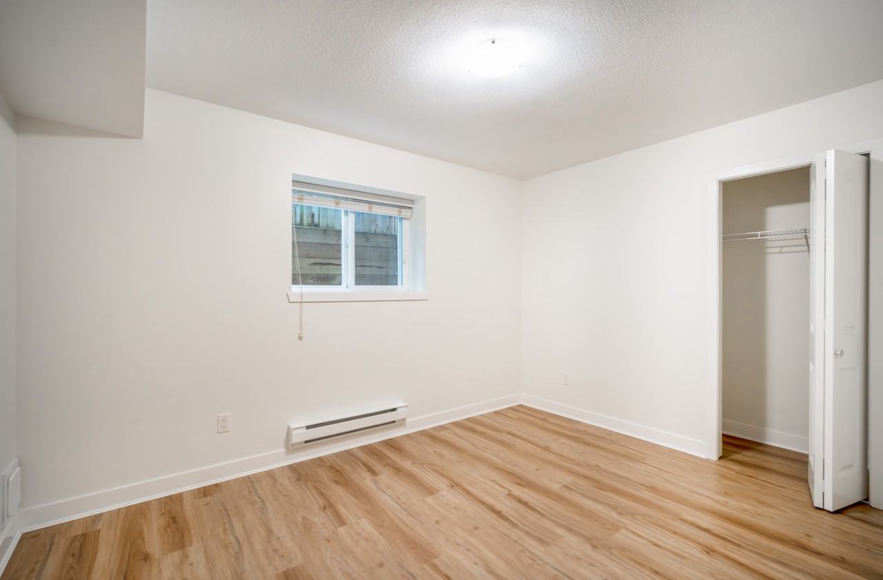 6973 201 Street - Photo 5 of 12