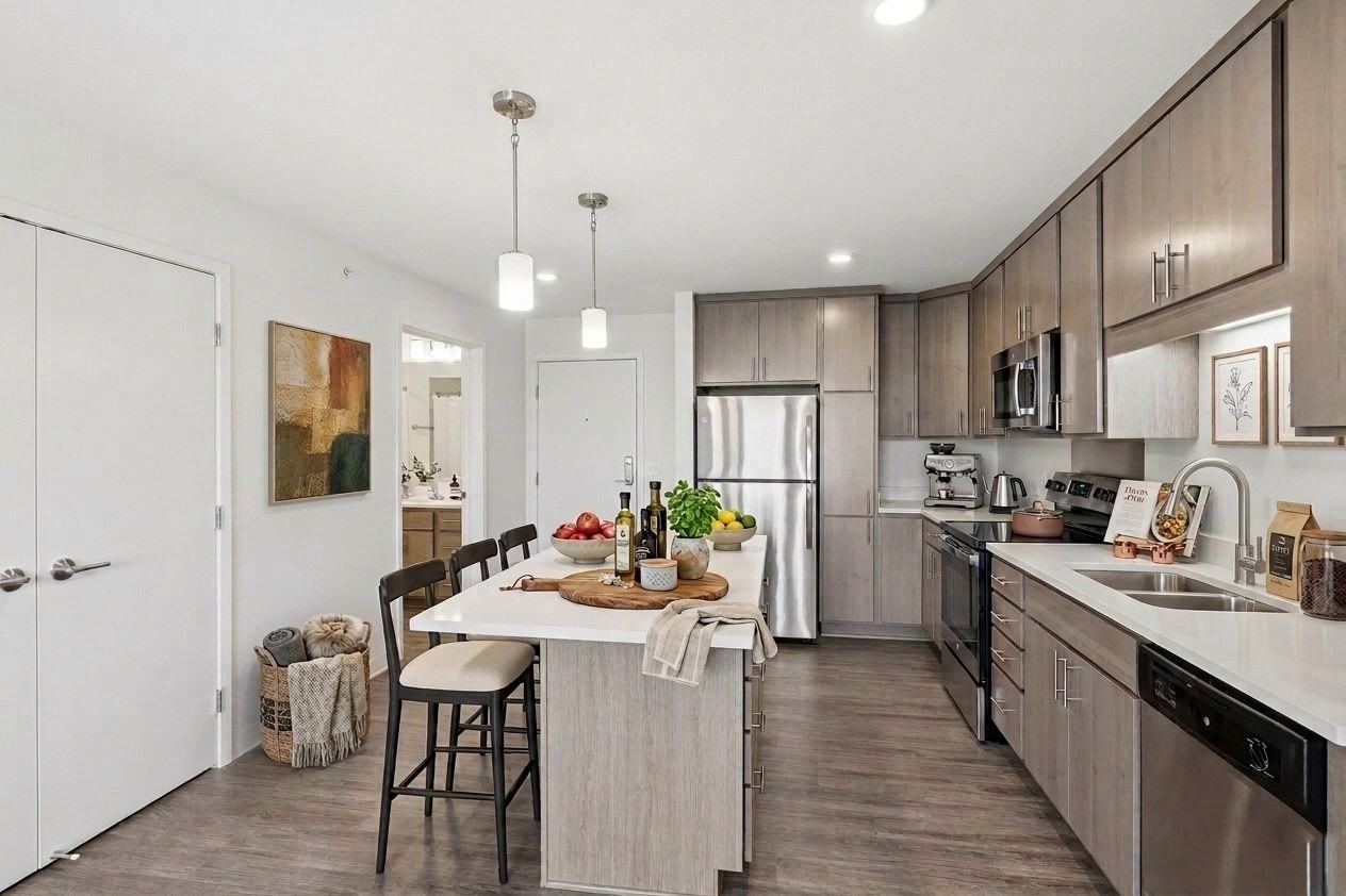 Ride Apartments - Photo 5 of 25
