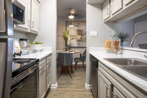 featured image of 1620 Bay Area Blvd