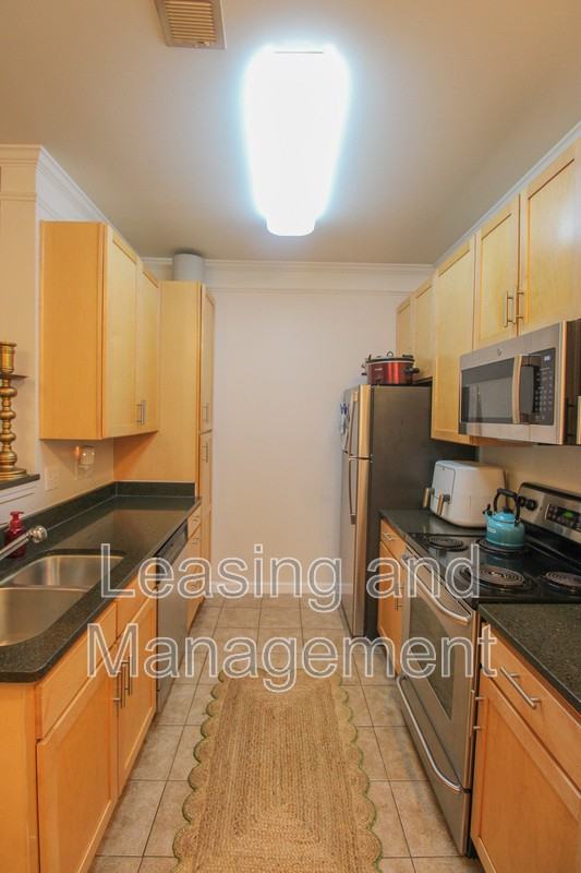1755 Central Park Rd #4101 - Photo 5 of 17