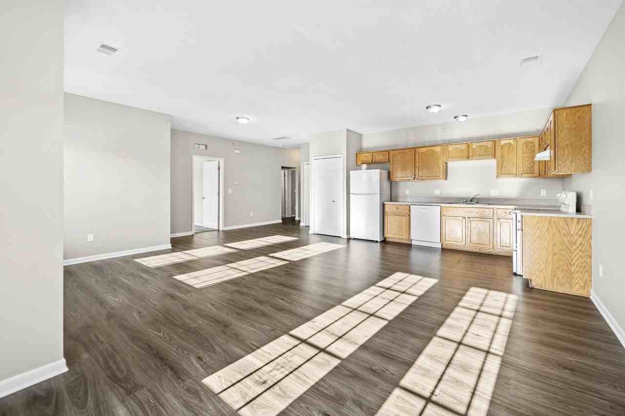 Towne Center Flats - Photo 2 of 13