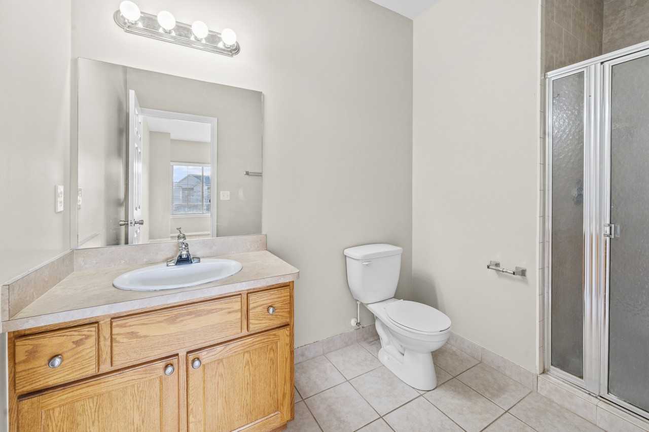 Towne Center Flats - Photo 4 of 13