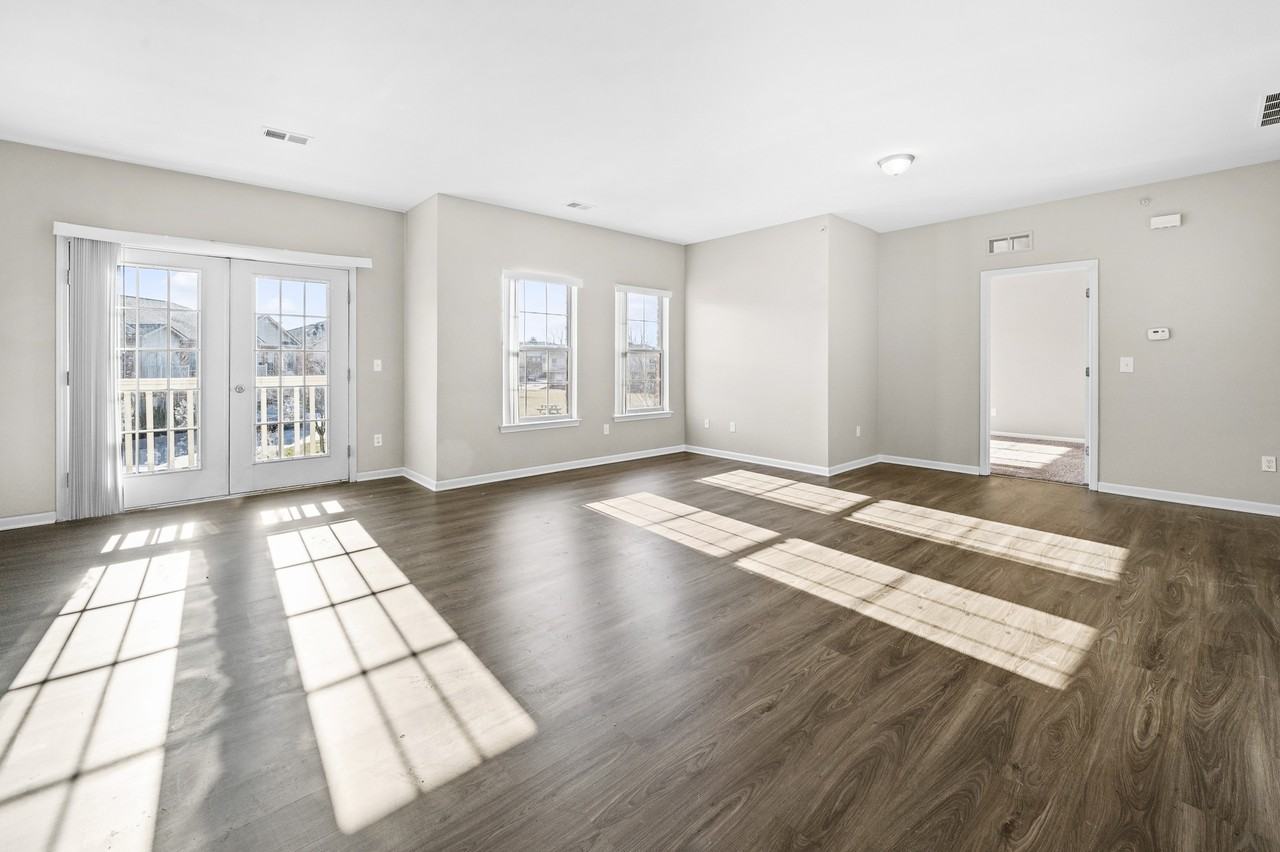 Towne Center Flats - Photo 6 of 13