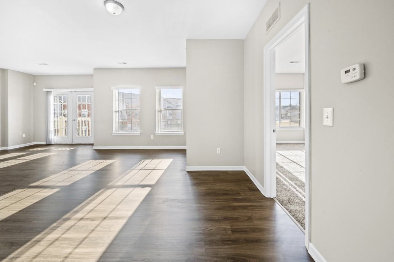 Towne Center Flats - Photo 7 of 13