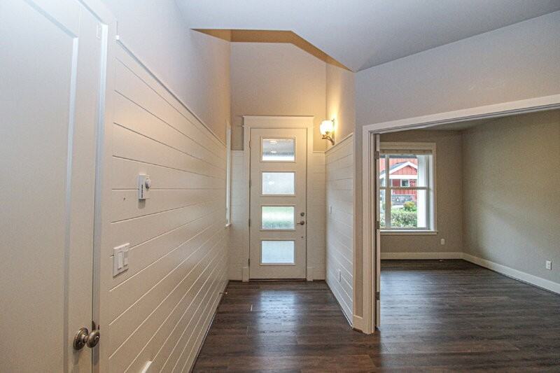 1418 184th Pl Se - Photo 2 of 50