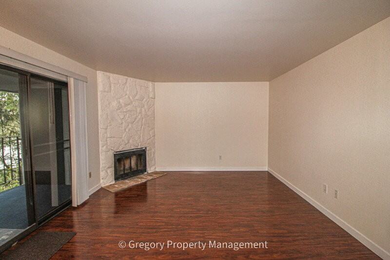 12029 100th Ave Ne #C2 - Photo 4 of 22