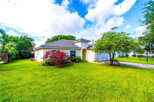 9012 Southwest 20th Place - Photo 1 of 1