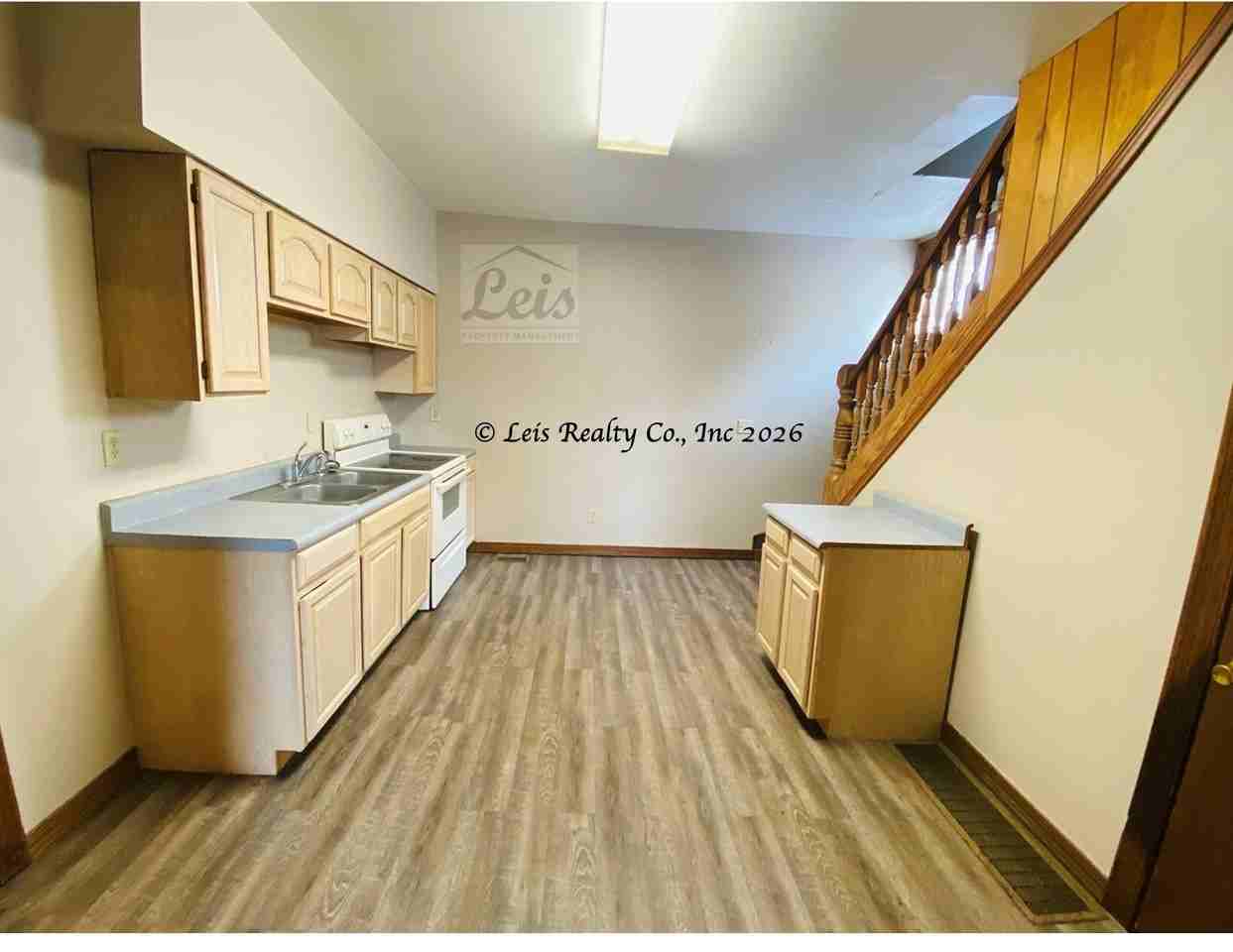 503 Sweitzer Street - Photo 4 of 16