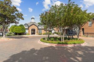 featured image of 6201 Chapel Hill Blvd