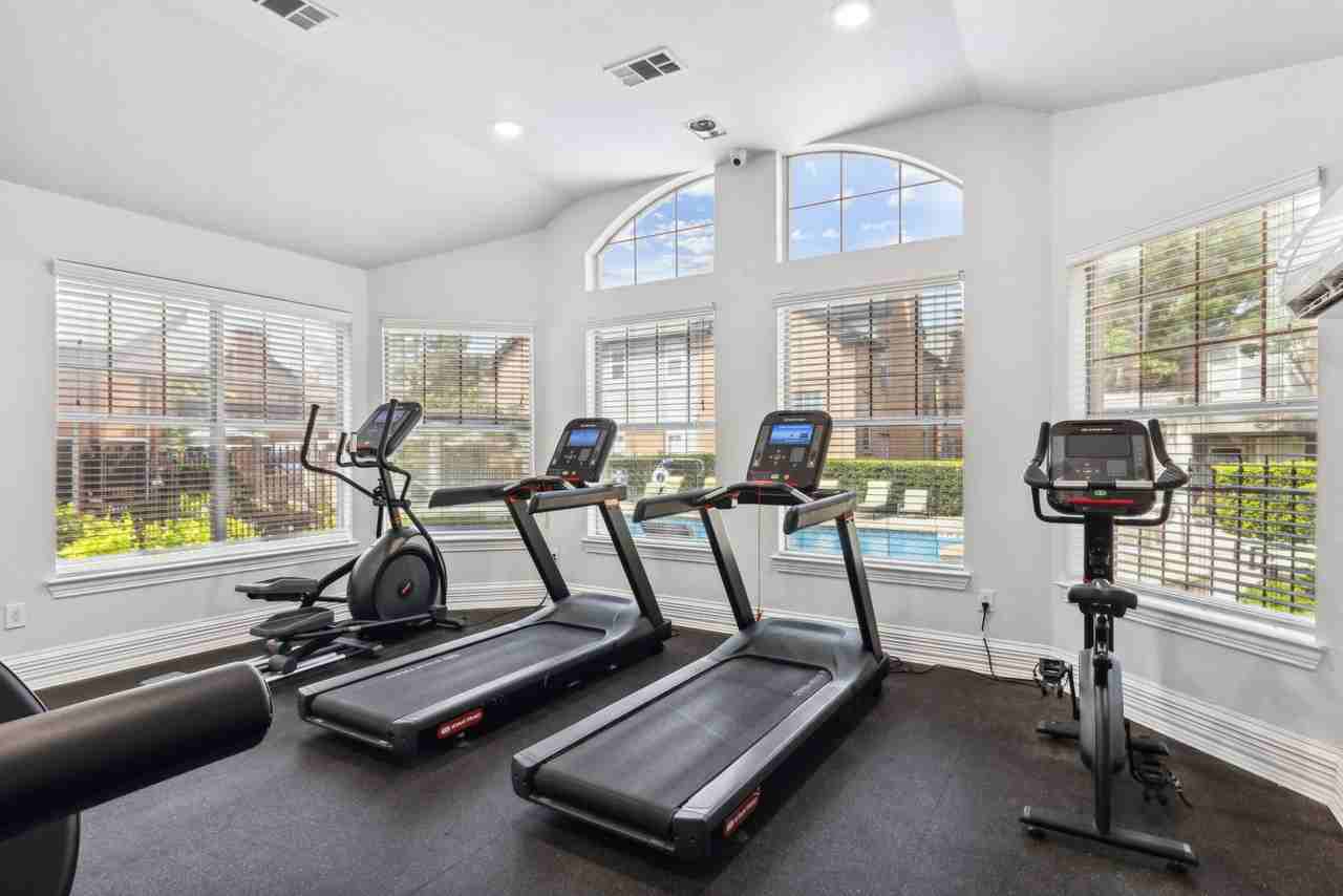 Towns of Chapel Hill - Photo 6 of 21