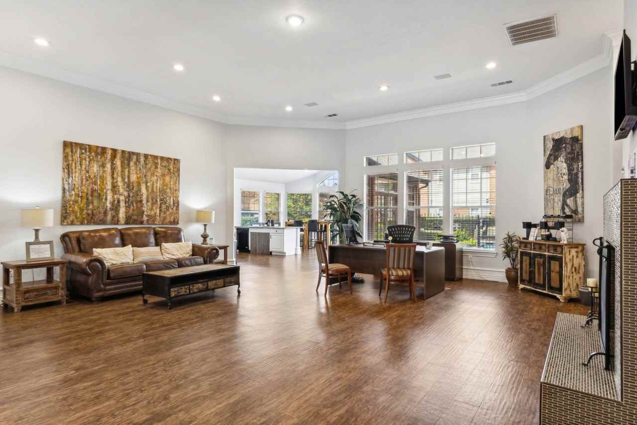 Towns of Chapel Hill - Photo 7 of 21