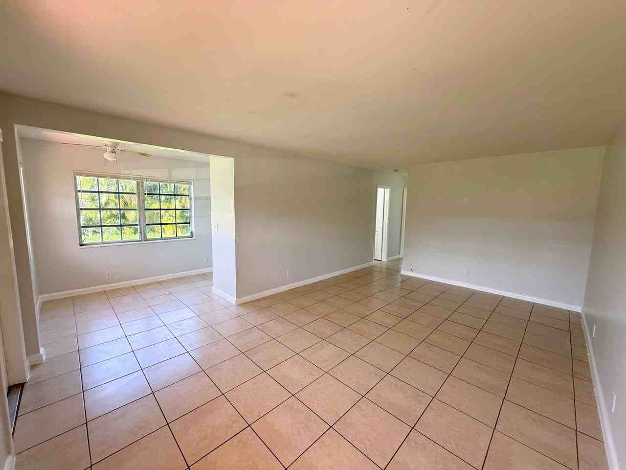 2918 Jackson Street - Photo 2 of 21