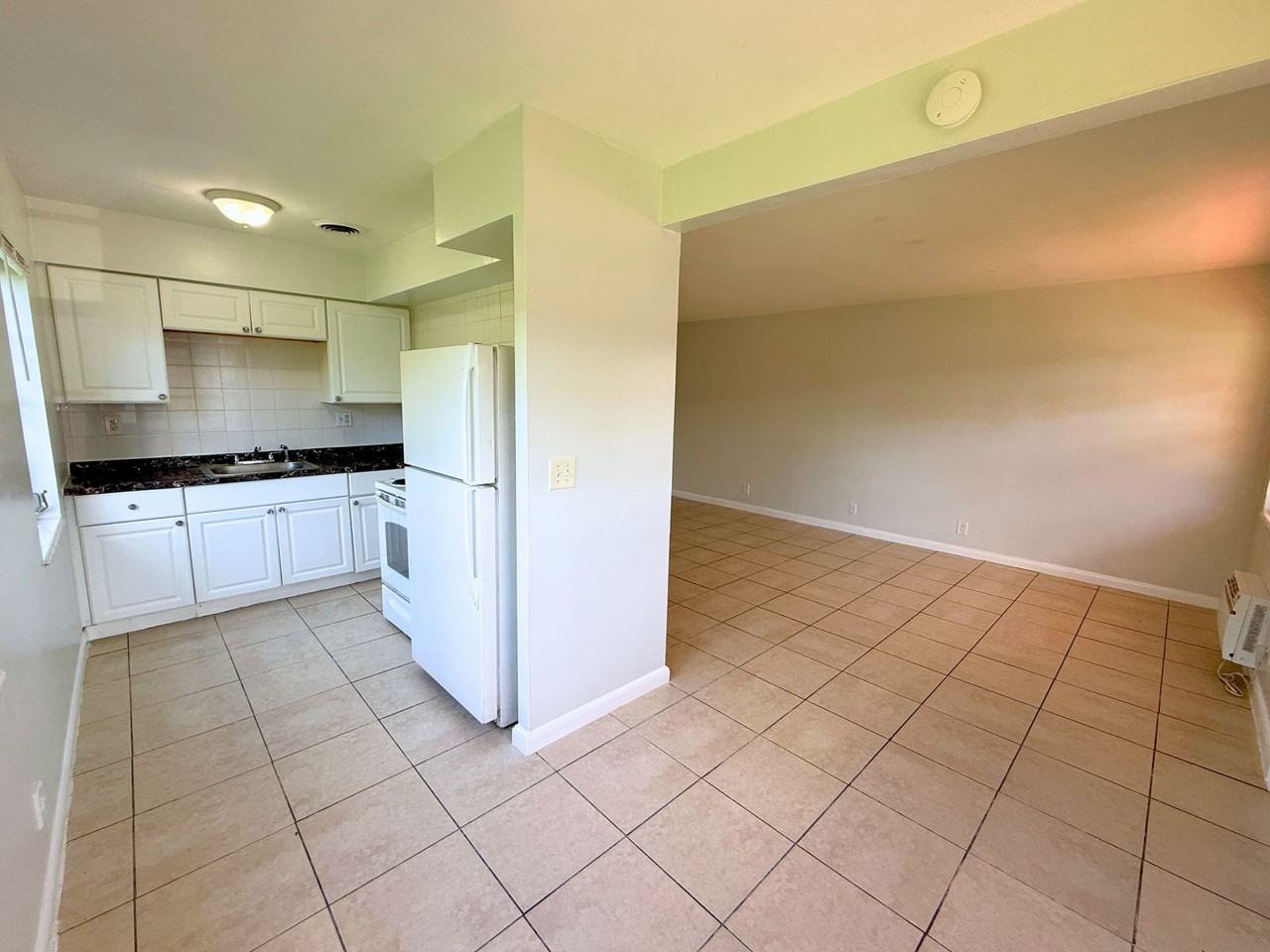 2918 Jackson Street - Photo 4 of 21